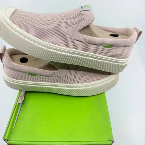 Cariuma Unisex Ibi Slip-On Casual Sneaker Shoes Round Toe Rose Knit Womens 5.5 - Picture 1 of 7